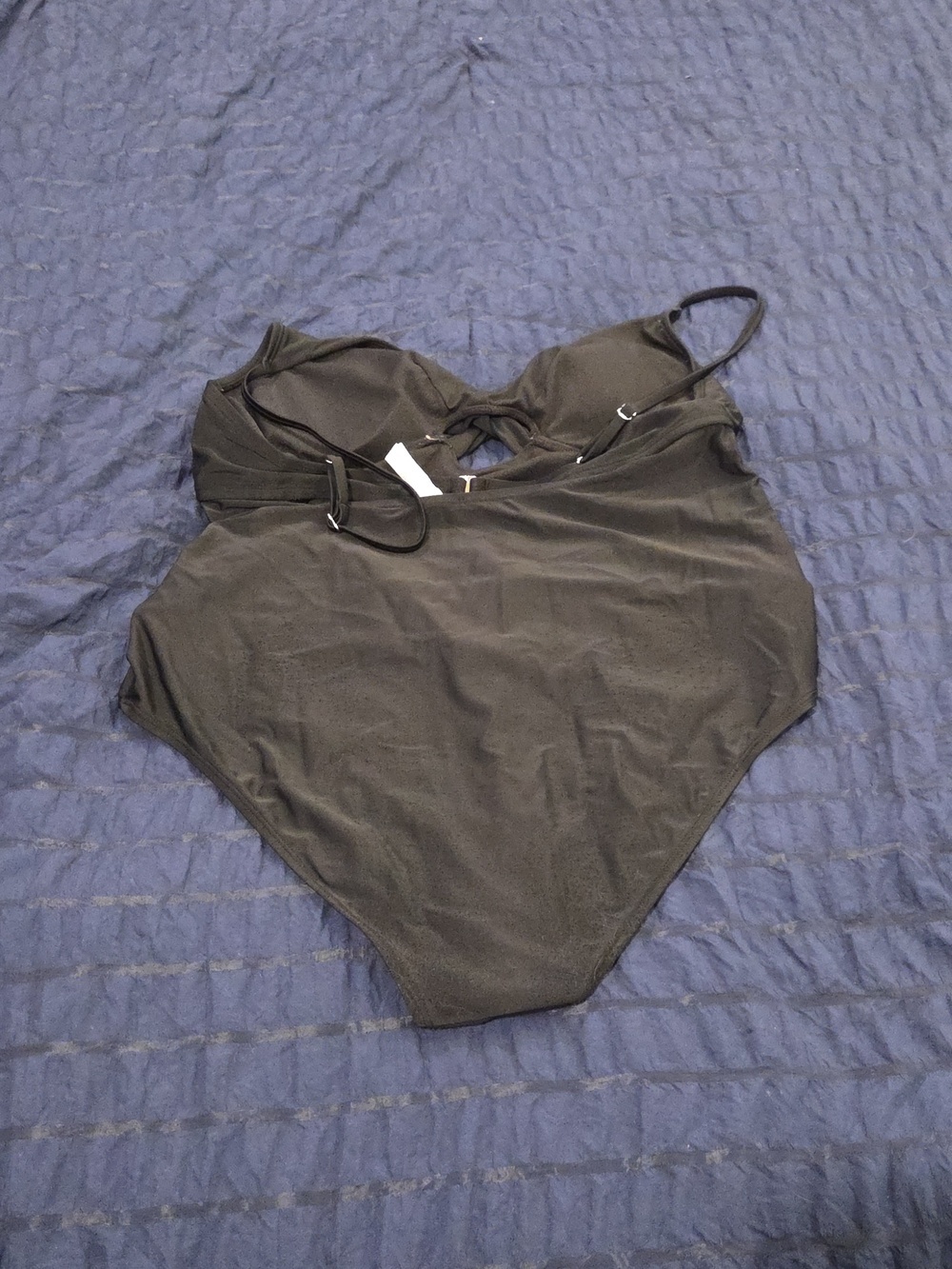Cupshe Black One-Piece Swimsuit with Twist Front Size XL! - Picture 5 of 6